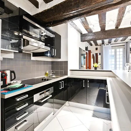 Appartement Notre Dame De Luxurious 1br-4p With Netflix *